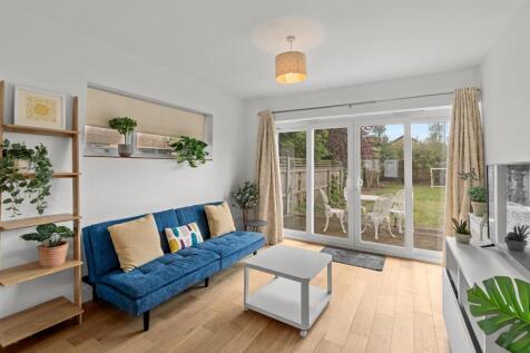 3-MeadowRiseRoad-012.jpg
