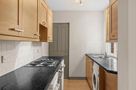 11HenleyRd-017.jpg