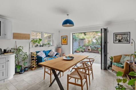 223aEarlhamRd-014.jpg