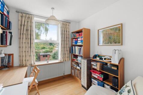 146 Glebe Road-017.JPG