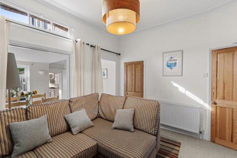 45 Sandringham Road -007.jpg