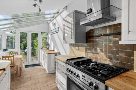 45 Sandringham Road -017.jpg