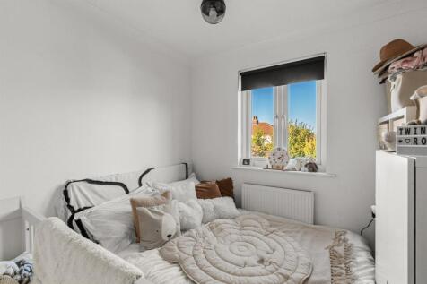 71aBrianAvenue-028.jpg