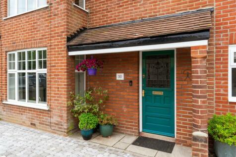 30BrianAvenue-001.jpg
