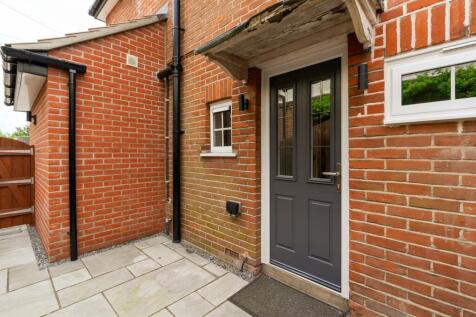 30BrianAvenue-002.jpg