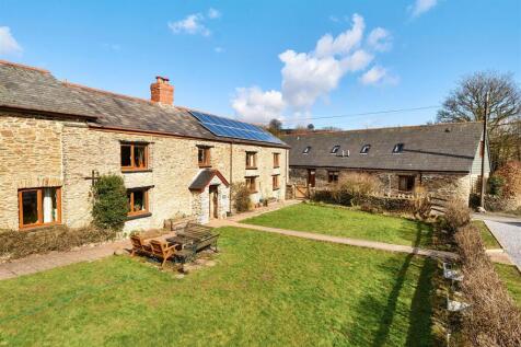 Court Farm House