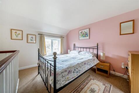 Snowdrop Bedroom
