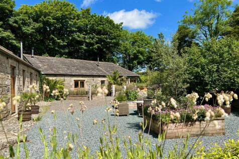 Holiday Cottages