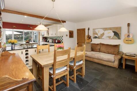 Open Plan Dining Room/Kitchen