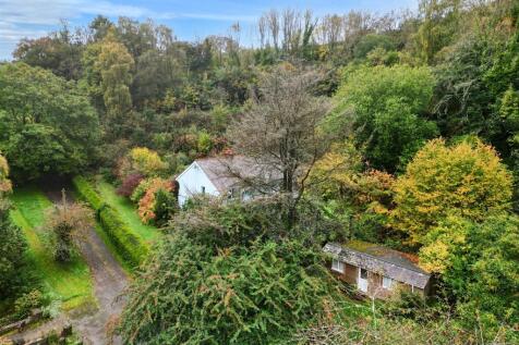 Main House/Woodcutters