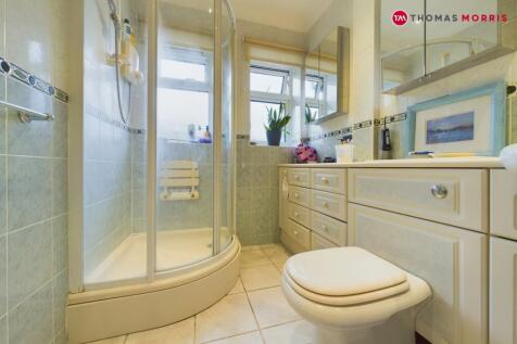 Shower-Room