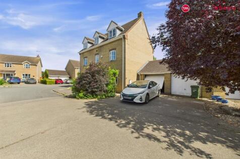 Garage &amp; Driveway