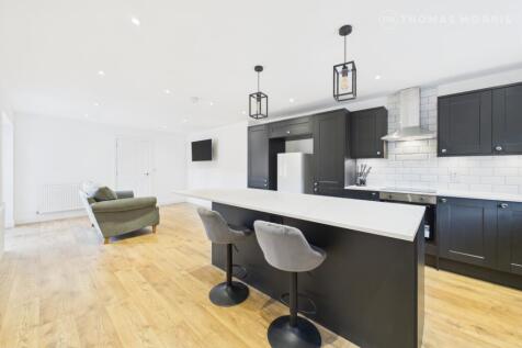 Kitchen Family Room