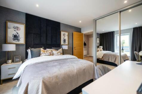 Show Apartment
