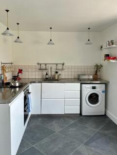 Shanebo Flat - 13...