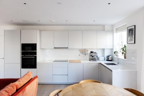 5-Cavendish-Apart...