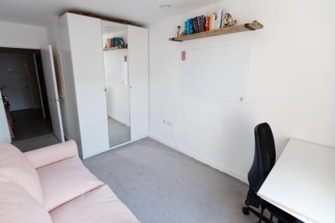 5-Cavendish-Apart...