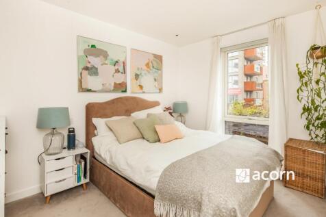 24b3c566-1d9d-f01...