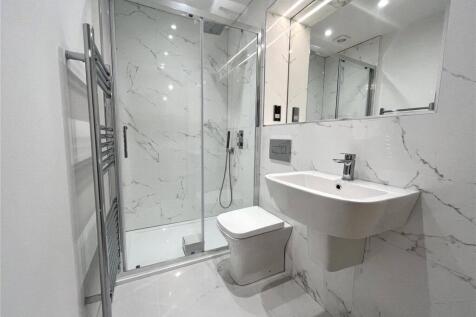 En-Suite Master Bed