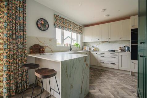 Ivy House-Kitchen
