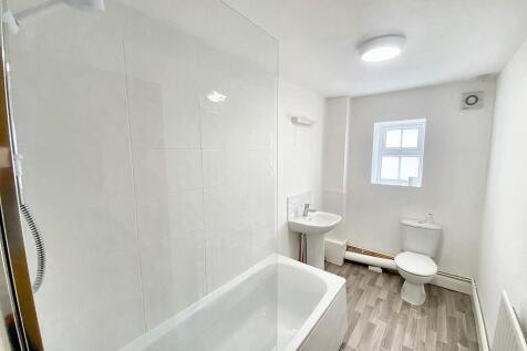 07b8a545-2903-439...