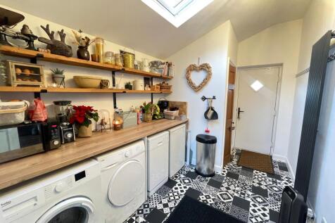 UTILITY/ BOOT ROOM