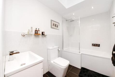 HOUSE BATHROOM