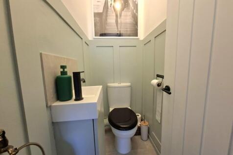 WC/WASHROOM