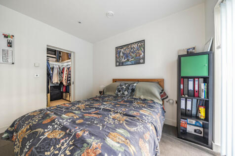 Bedroom (wardrobe).jpg