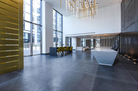 Lobby 1.jpg