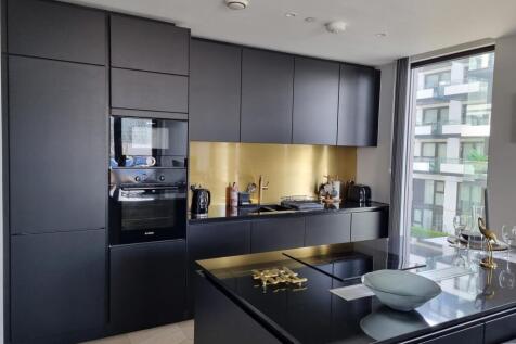 Kitchen (1).jpg