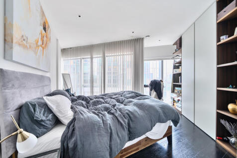 Principal Bedroom.jpg