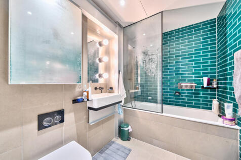 Bathroom.jpg