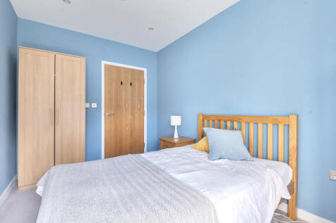 Bedroom2.jpg
