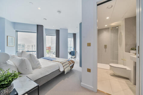 Principal Bedroom.jpg