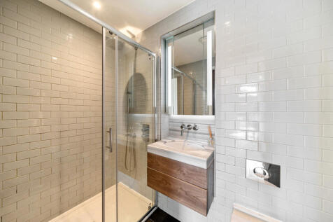 Ensuite.jpg