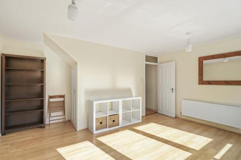18_Sancroft_Court-2