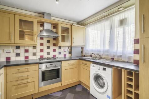 18_Sancroft_Court-4