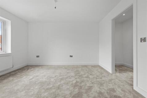 Principle bedroom