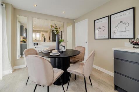 8592185-FarleyDining2.jpg