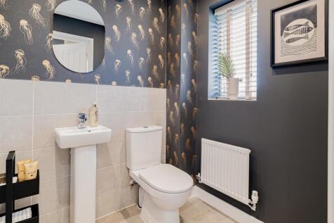 8592185-FarleyDownstairWC.jpg