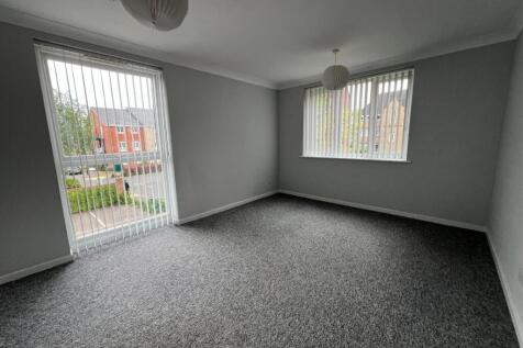 Sitting/Dining Room