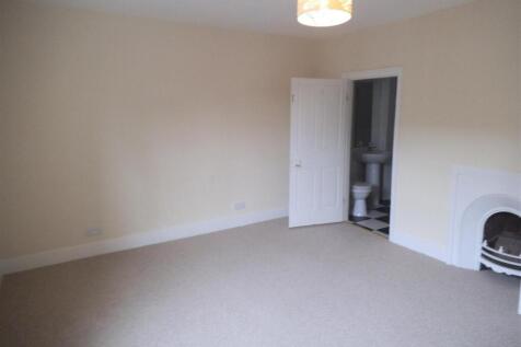 First Floor Bedroom with En Suite