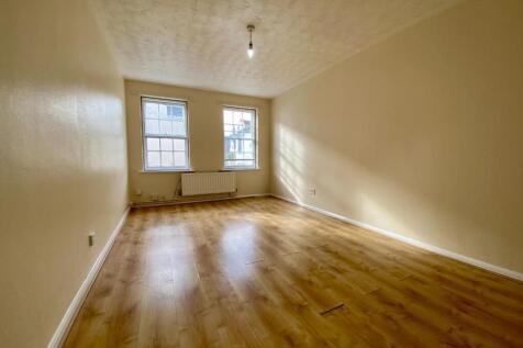 Living/dining room