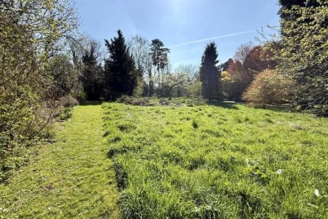 Walled Garden - Available By Separate Negotiations