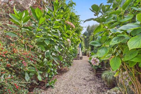 Property Image 28