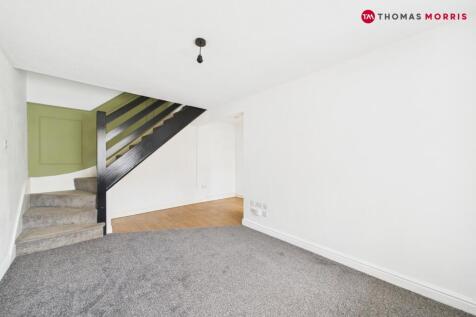 Living/Dining Area