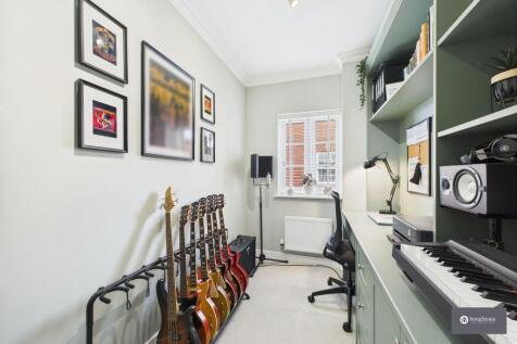 Property Image 28