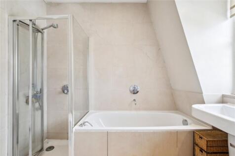 Principal Bathroom