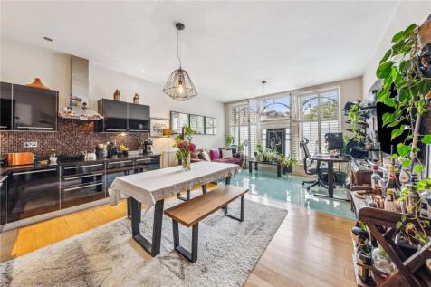Open Plan Reception